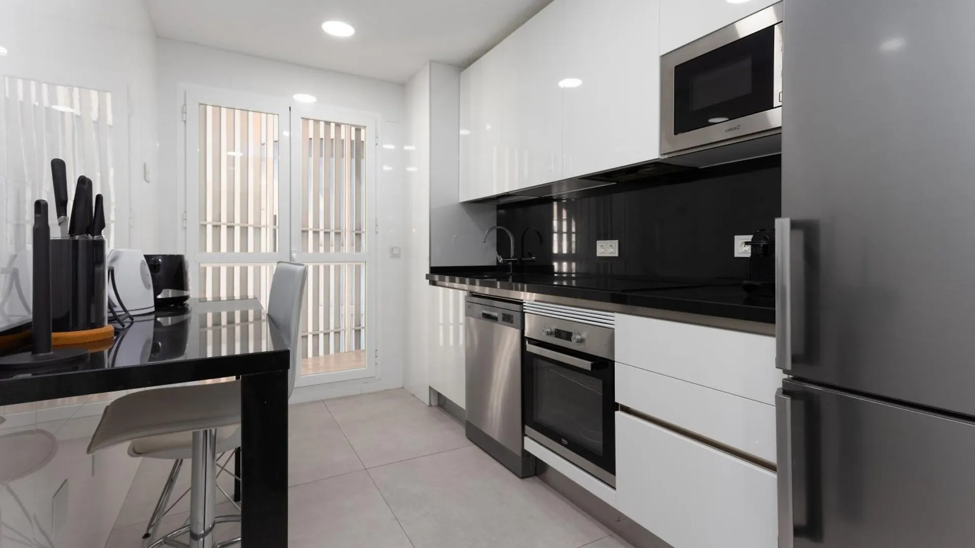 Mtr - Marbella Temporary Rent Moderno Apartamento 2 Dormitorios Av Del Mar
