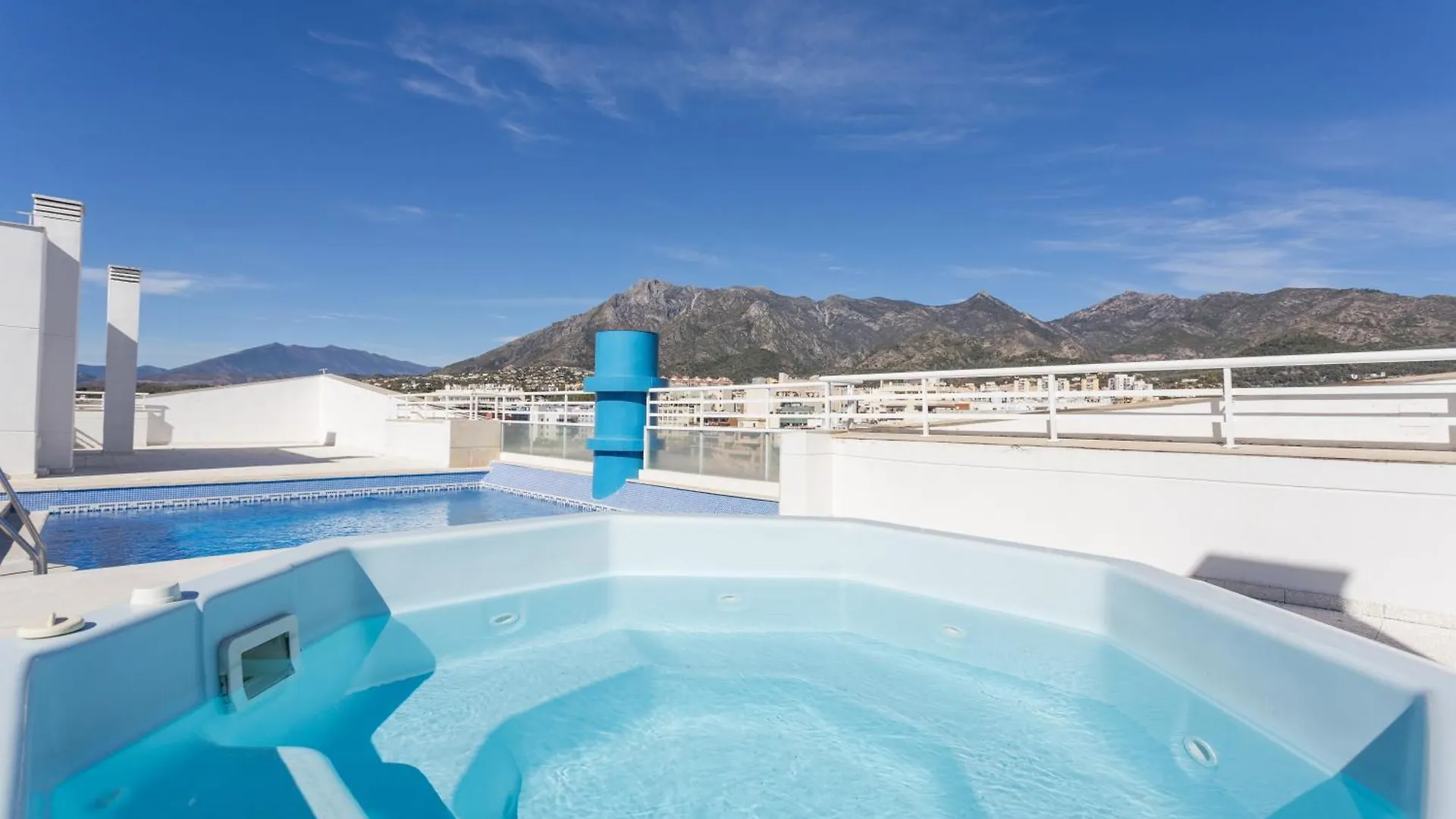 Mtr - Marbella Temporary Rent Moderno Apartamento 2 Dormitorios Av Del Mar Apartman